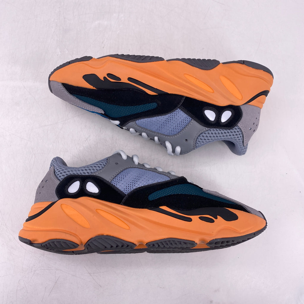 Yeezy 700 "Wash Orange" 2021 Used Size 6.5