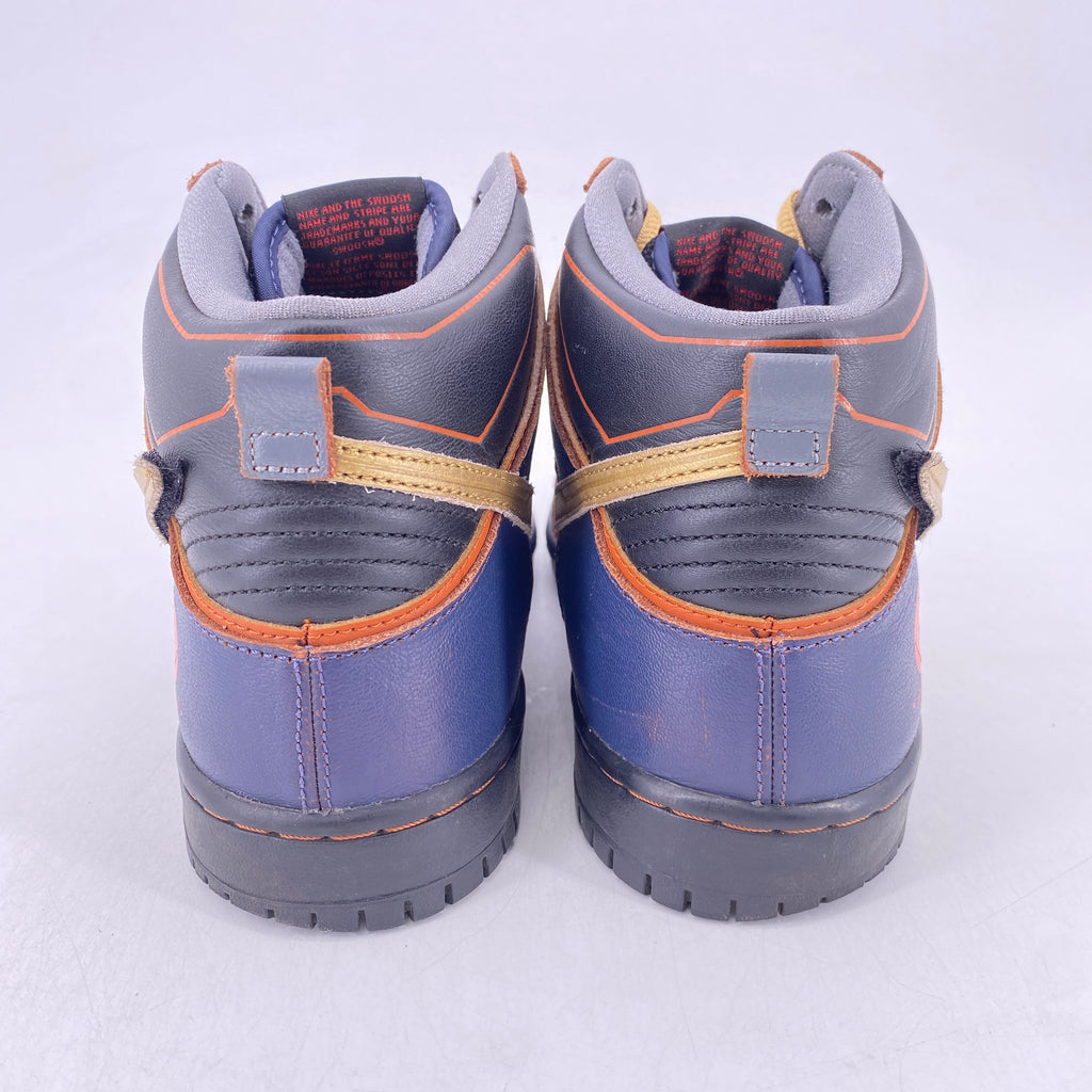 Nike SB Dunk High "Banshee Gundam" 2021 Used Size 10