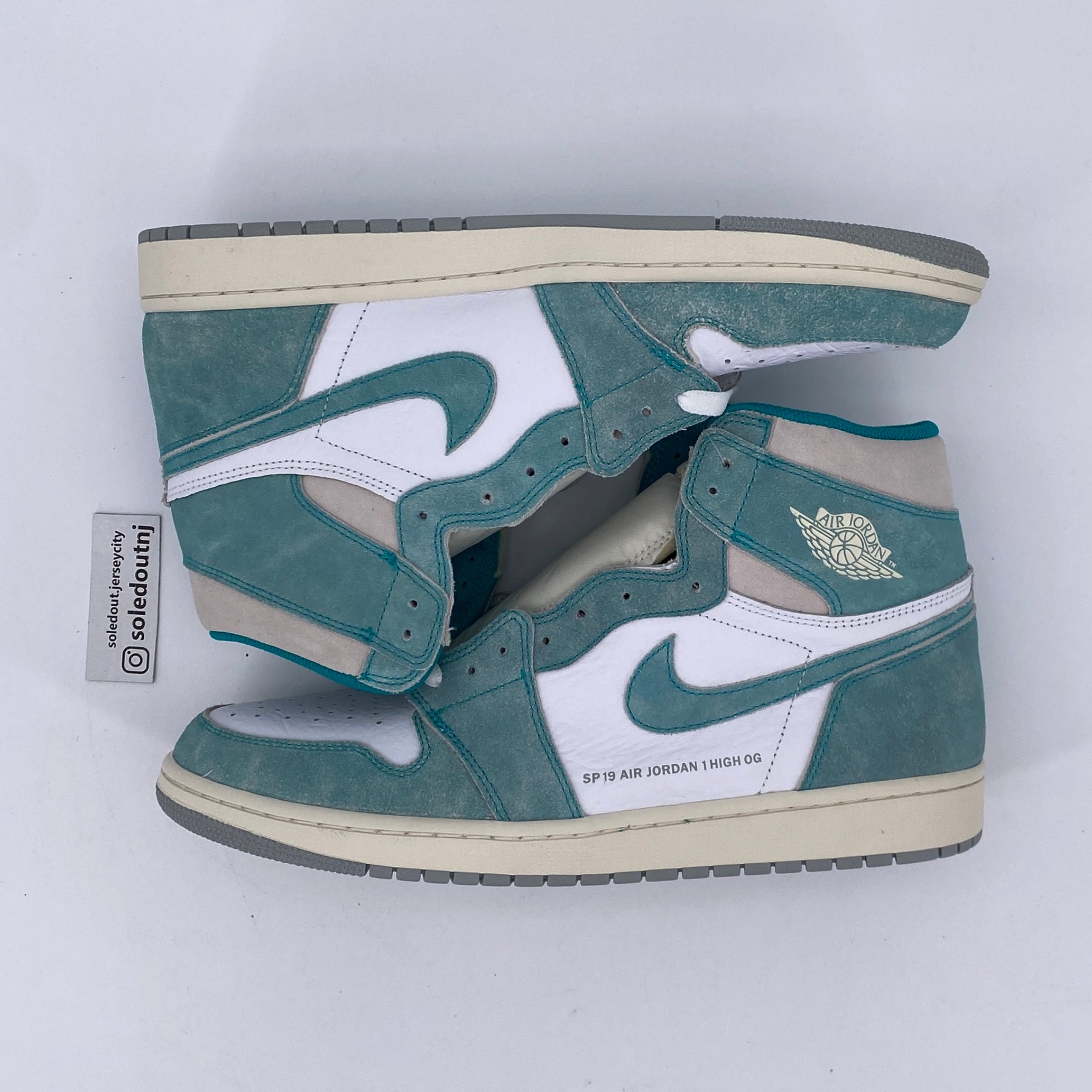 Air Jordan 1 Retro High OG Turbo Green 2019 Size 13 SOLED OUT JC