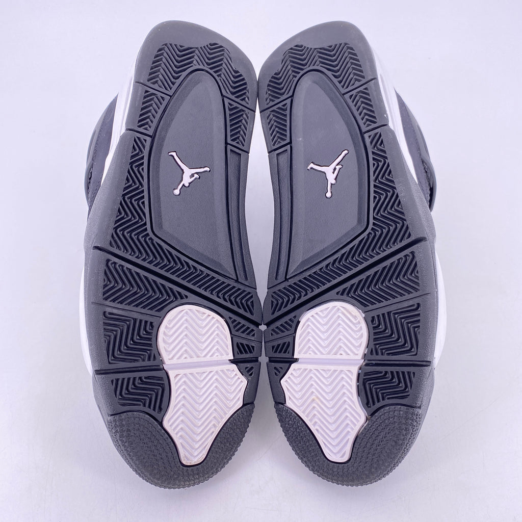 Air Jordan 4 Retro "White Thunder" 2024 Used Size 10