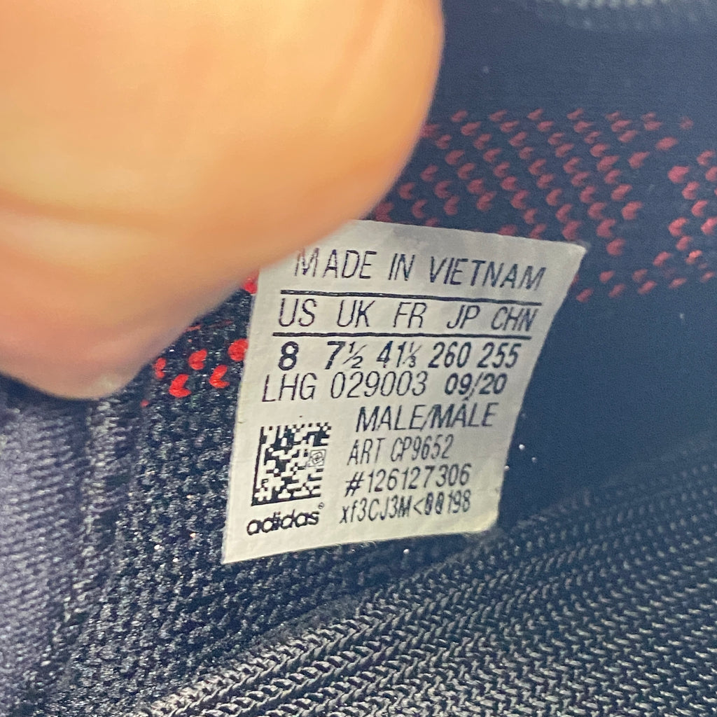 Yeezy 350 v2 "Bred" 2017 Used Size 8