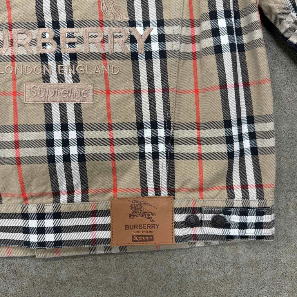 Supreme Jacket "BURBERRY DENIM" Beige New Size S