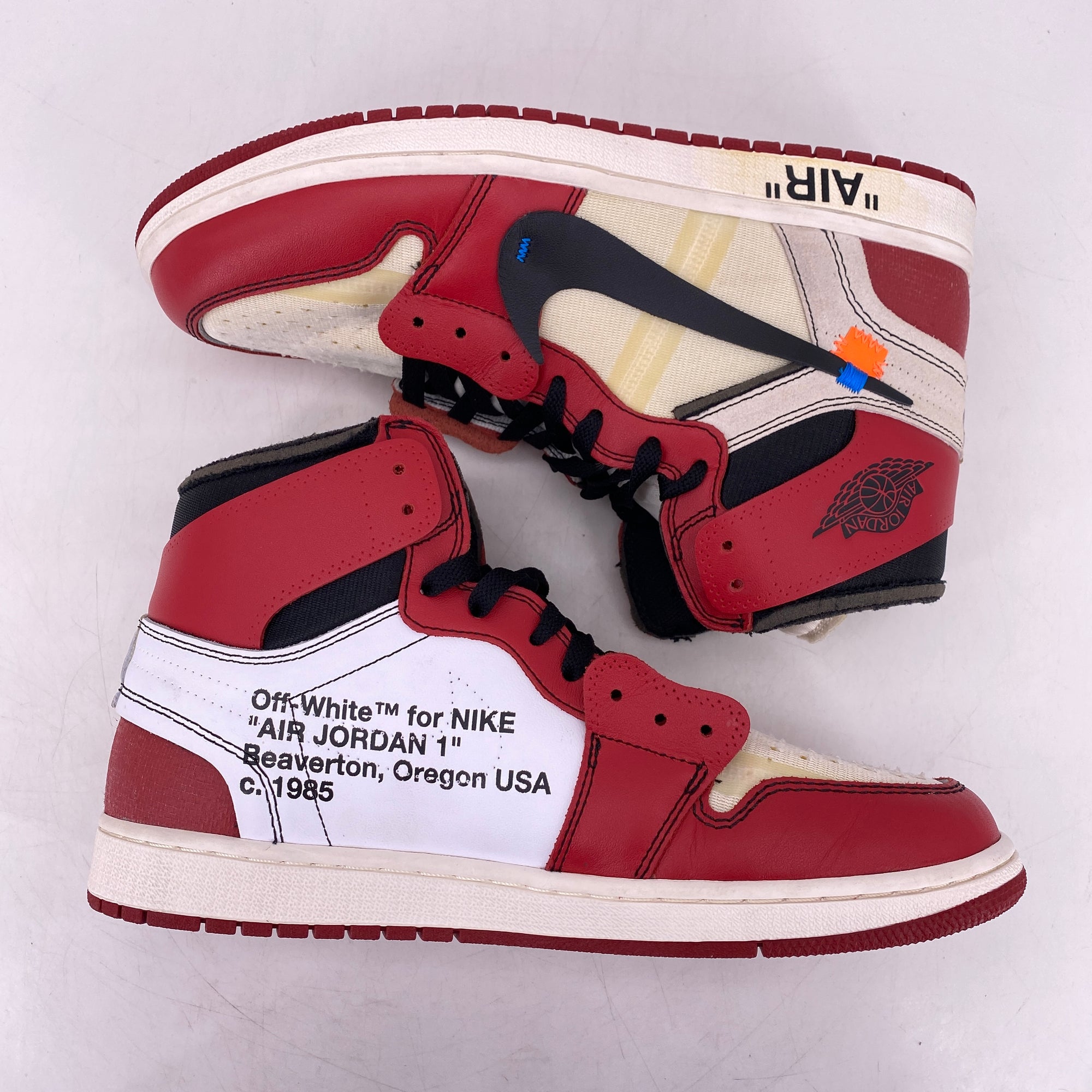 Air Jordan 1 Retro High OG &quot;Ow Chicago&quot; 2017 New (Cond) Size 10.5