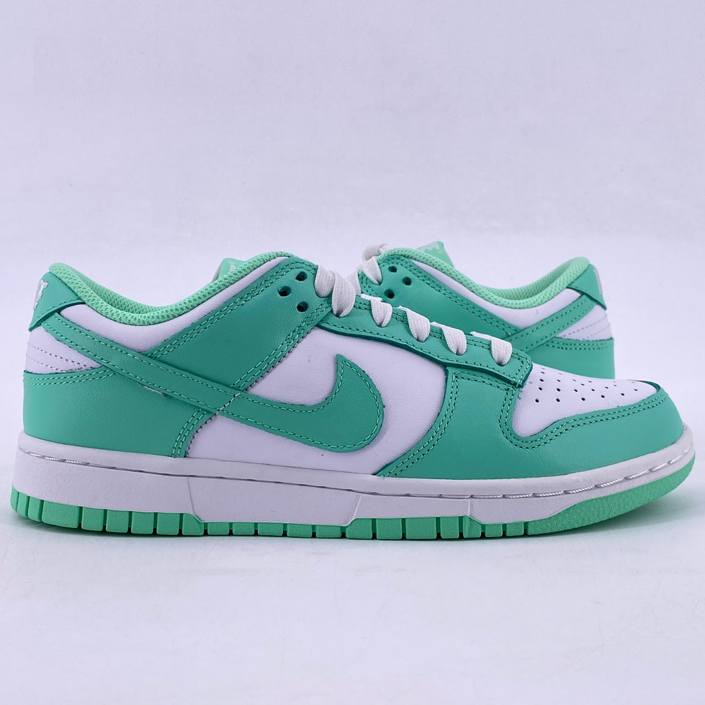 Nike (W) Dunk Low "Green Glow" 2021 New Size 7.5W