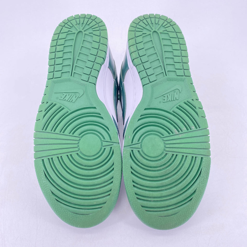 Nike Dunk Low "Michigan State" 2024 Used Size 9