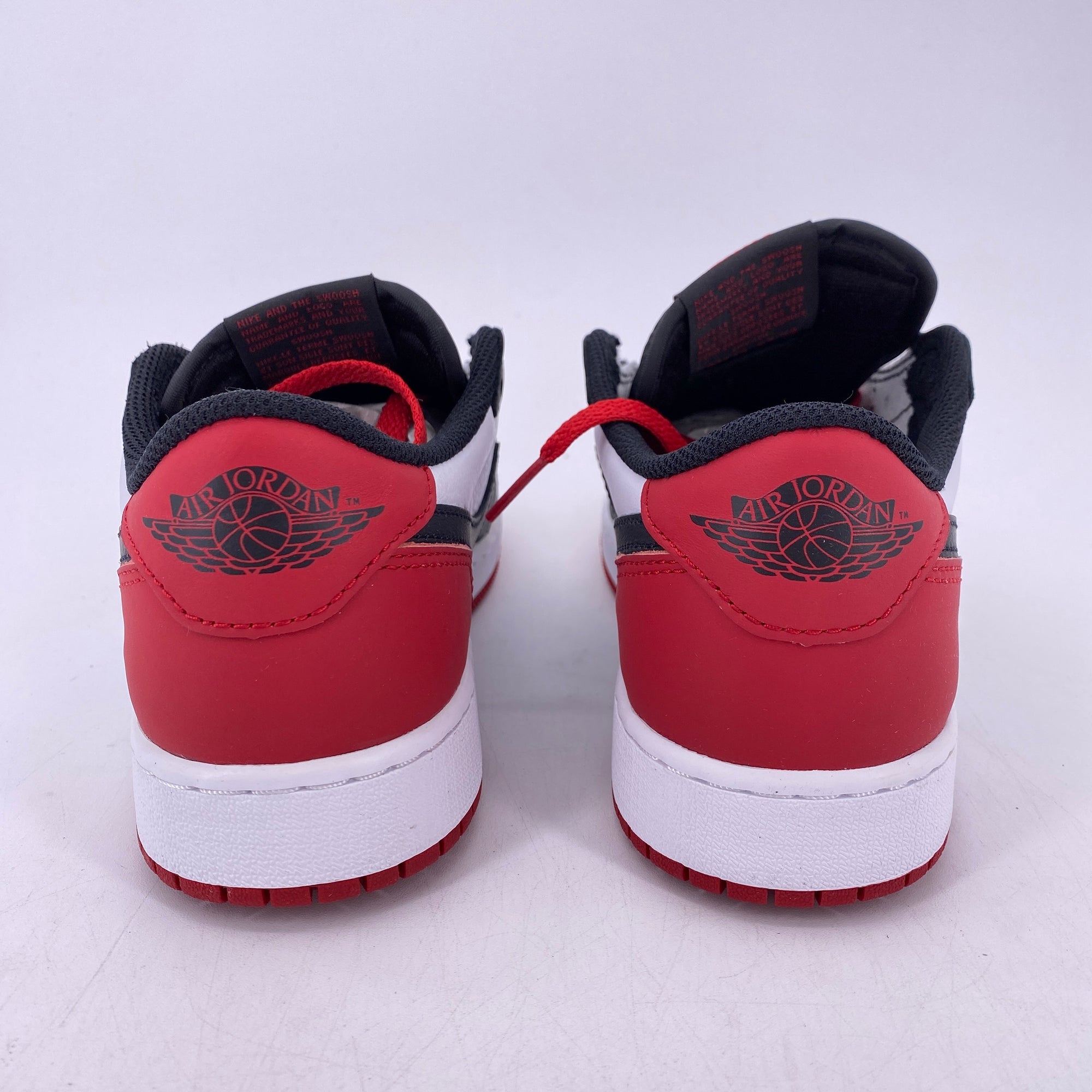 La Nike Sock Dart KJCRD Navy est sortie le jeudi 22 septembre 2016