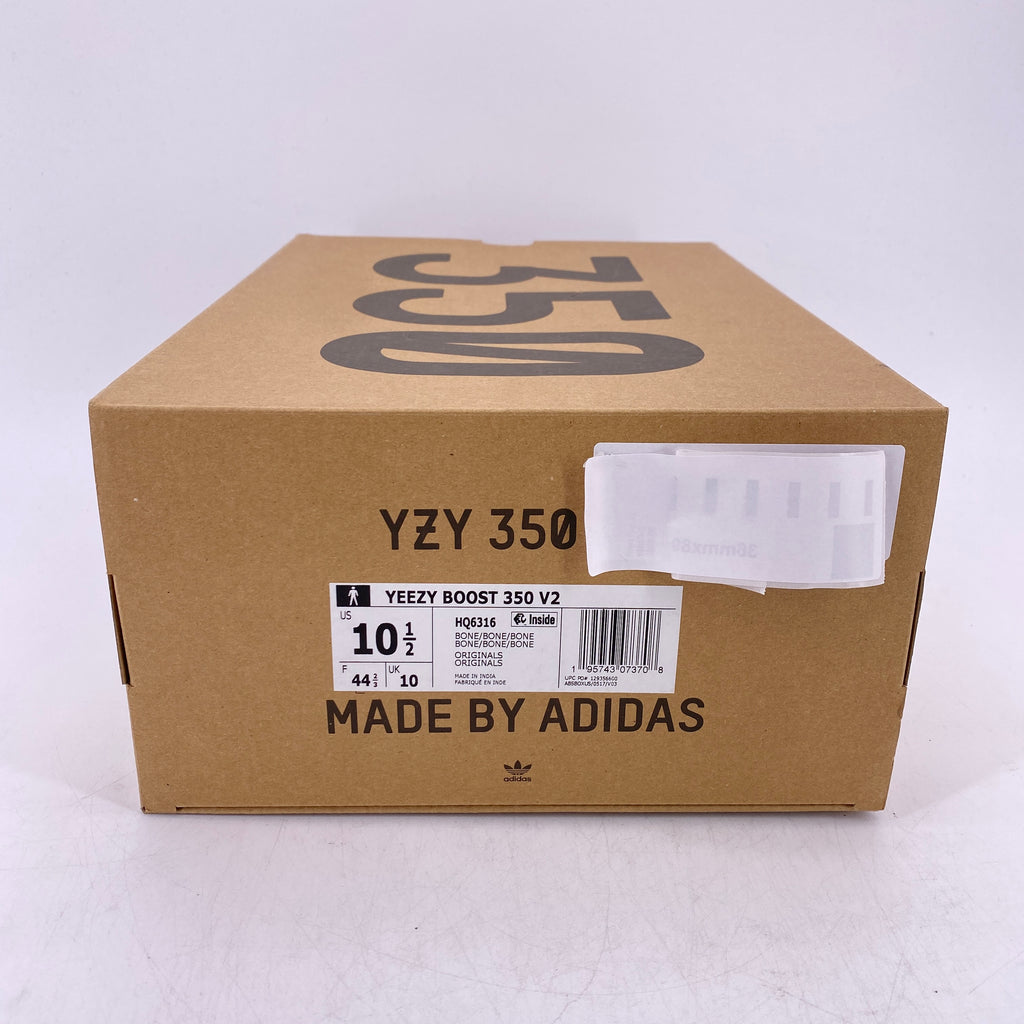 Yeezy 350 v2 "Bone" 2022 New (Cond) Size 10.5