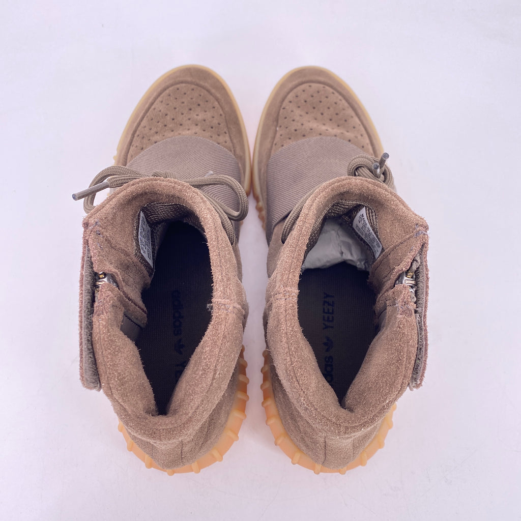 Yeezy 750 "Chocolate" 2016 Used Size 10
