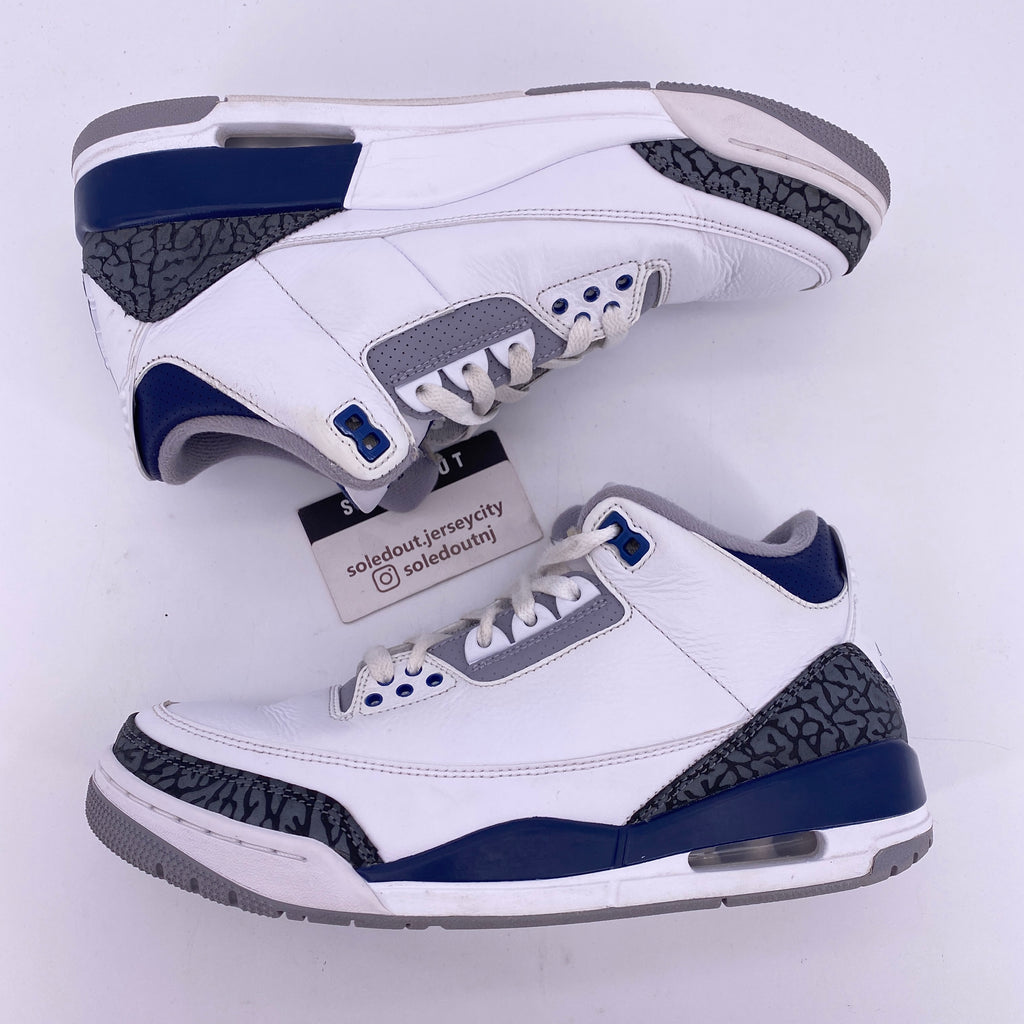 Air Jordan 3 Retro "Midnight Navy" 2023 Used Size 9.5