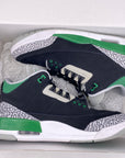 Air Jordan 3 Retro "Pine Green" 2021 Used Size 11.5