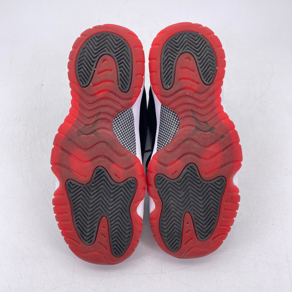 Air Jordan (GS) 11 Retro "Playoff" 2012 Used Size 5Y