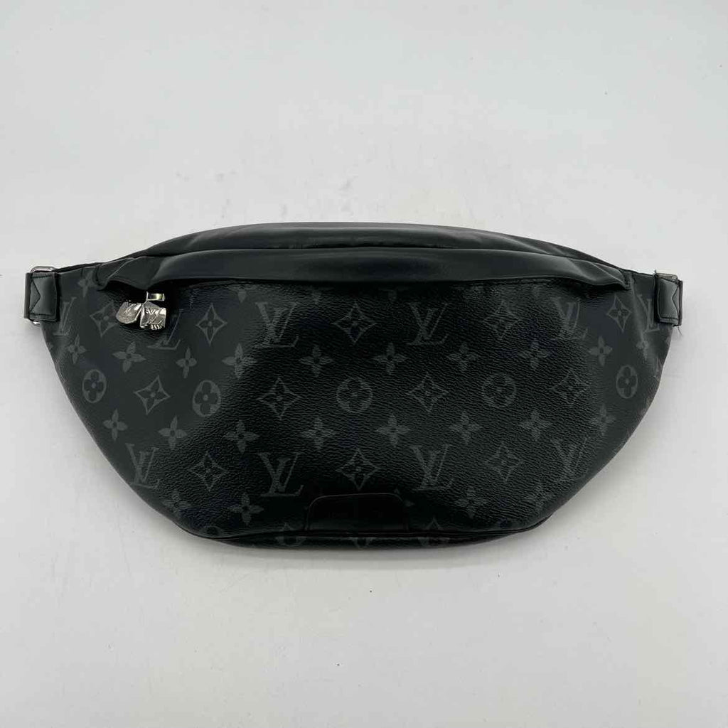 Louis Vuitton Bag "DISCOVERY BUMBAG" Used Black