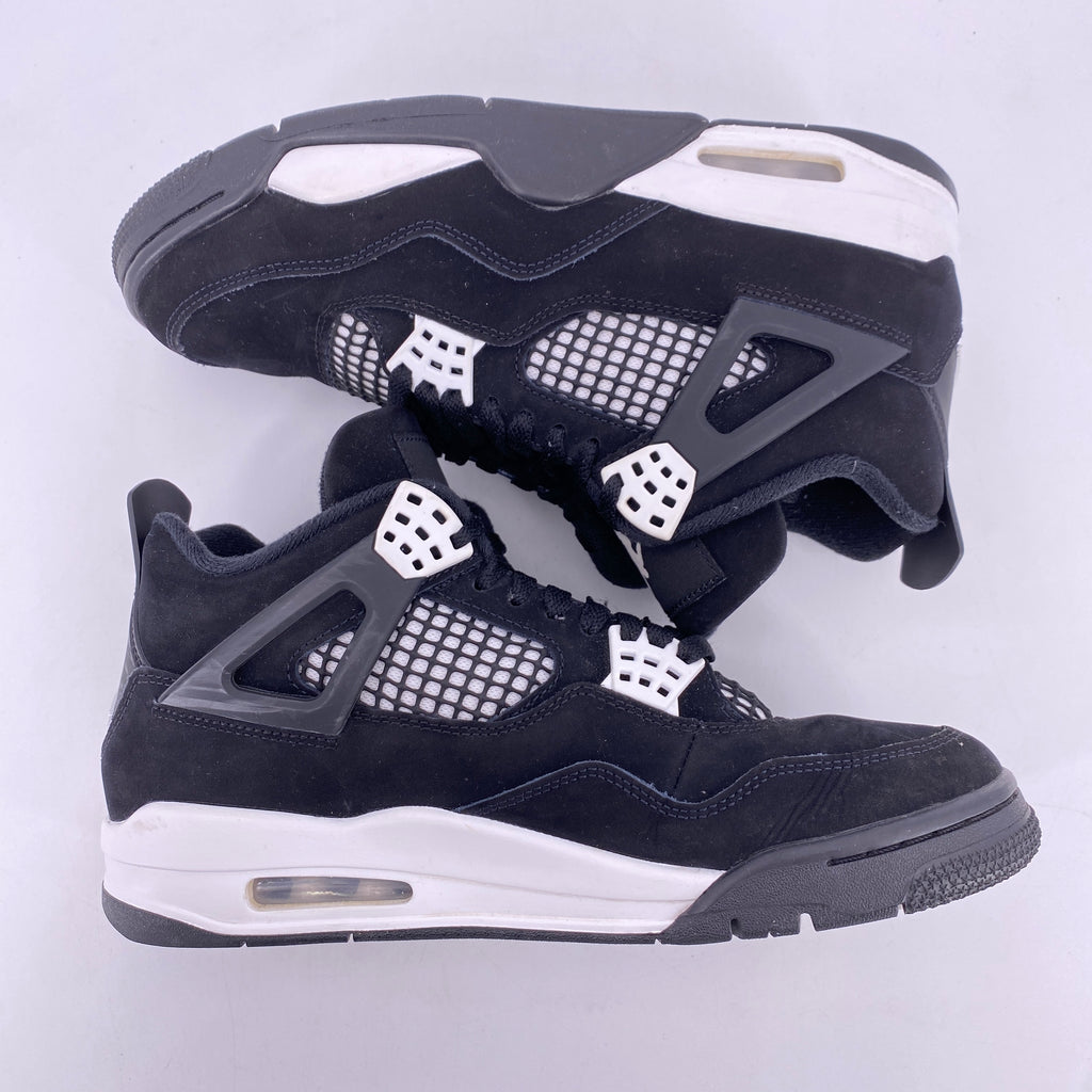 Air Jordan 4 Retro "White Thunder" 2024 Used Size 8