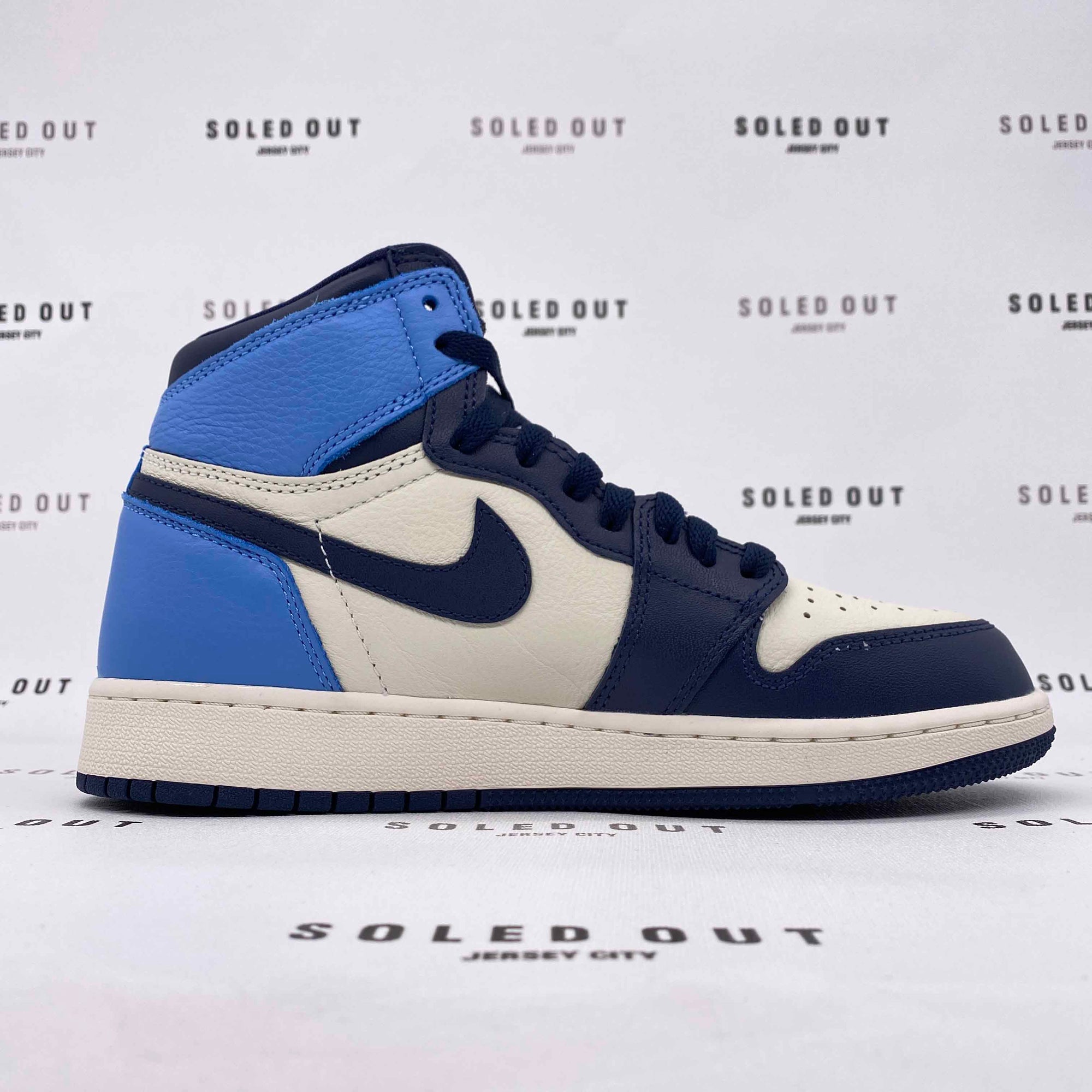 Air Jordan (GS) 1 Retro High OG &quot;Unc Obsidian&quot; 2019 New Size 7Y