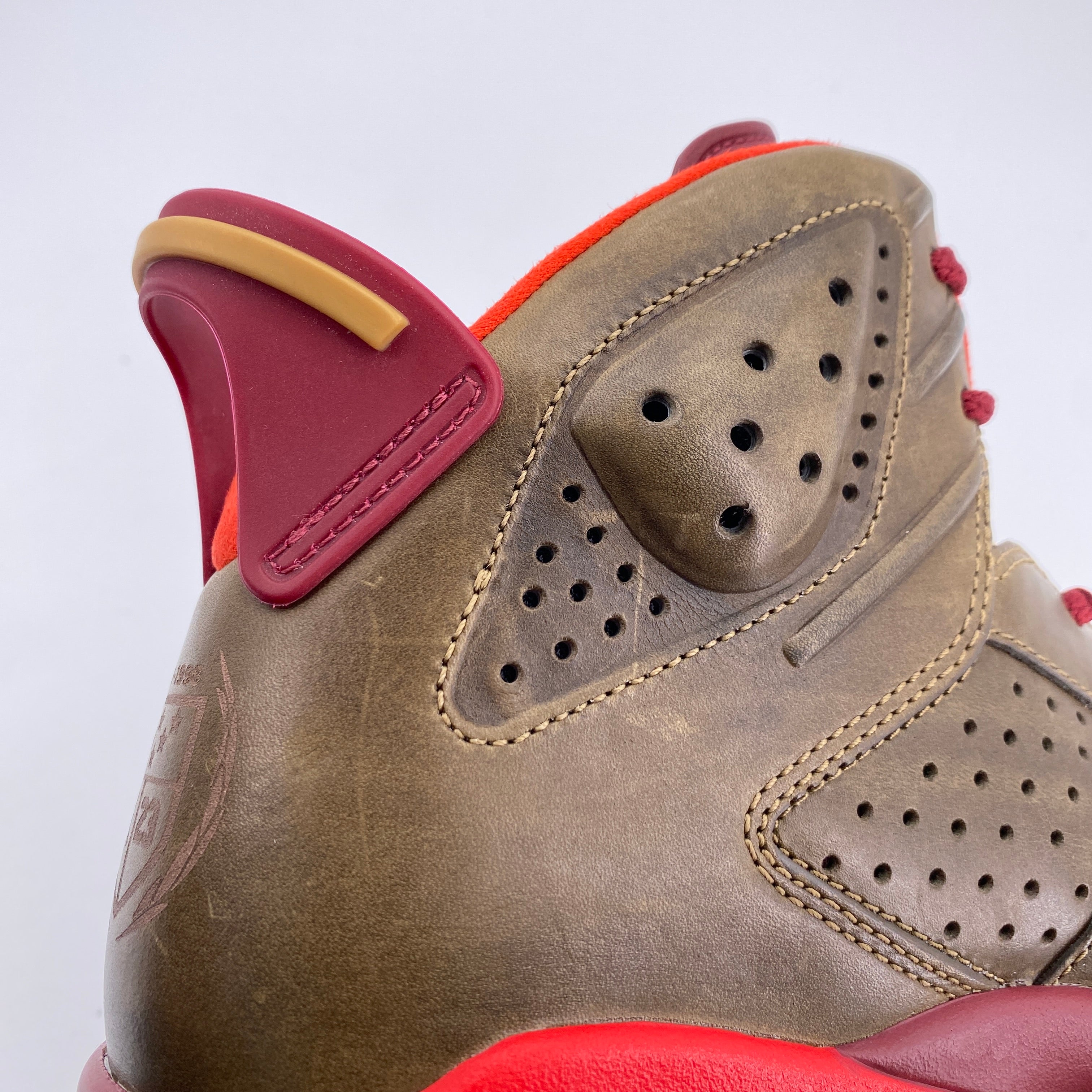 Air Jordan 6 Retro &quot;Cigar&quot; 2014 New (Cond) Size 8