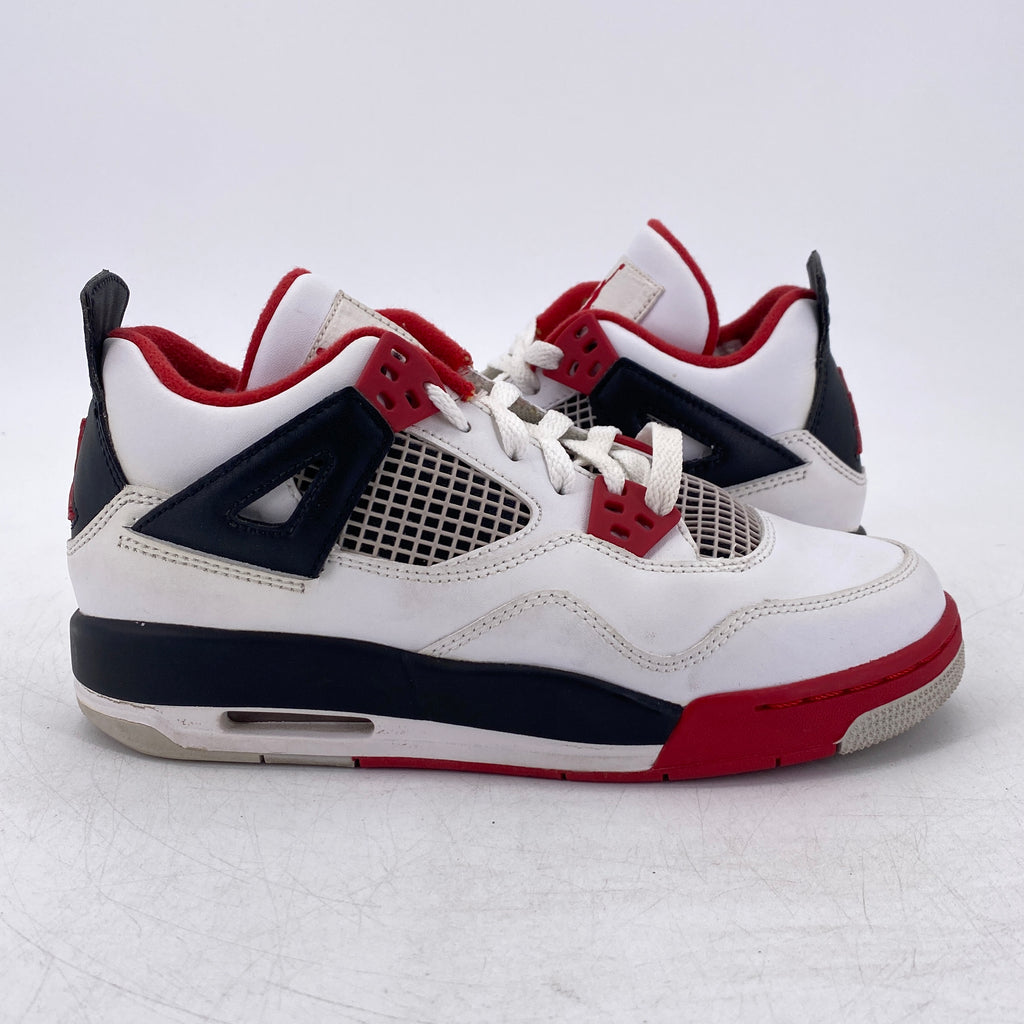 Air Jordan (GS) 4 Retro "Fire Red" 2012 Used Size 4.5Y