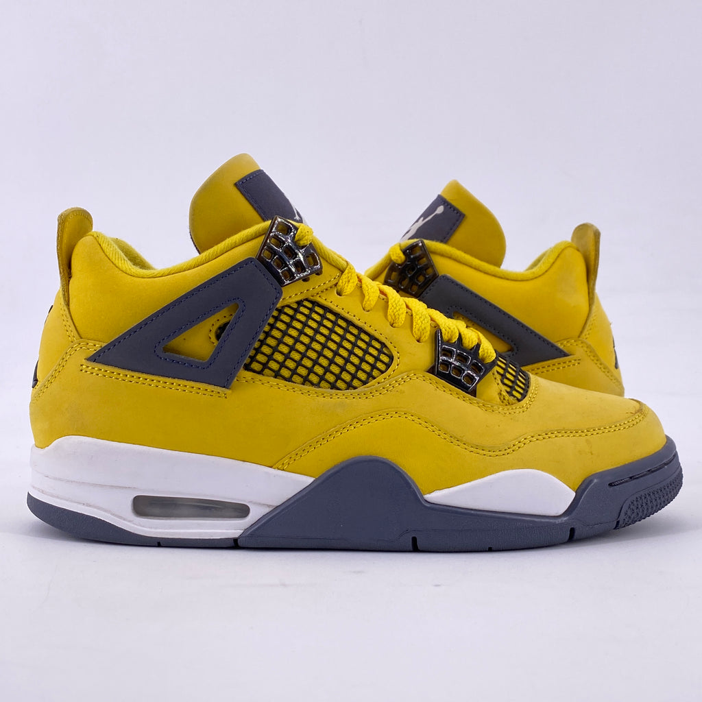 Air Jordan 4 Retro "Lightning" 2021 Used Size 8
