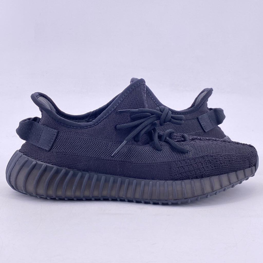 Yeezy 350 v2 "Onyx" 2022 New Size 9.5