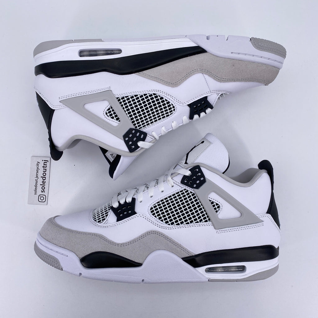 Air Jordan 4 Retro "Military Black" 2022 New Size 13