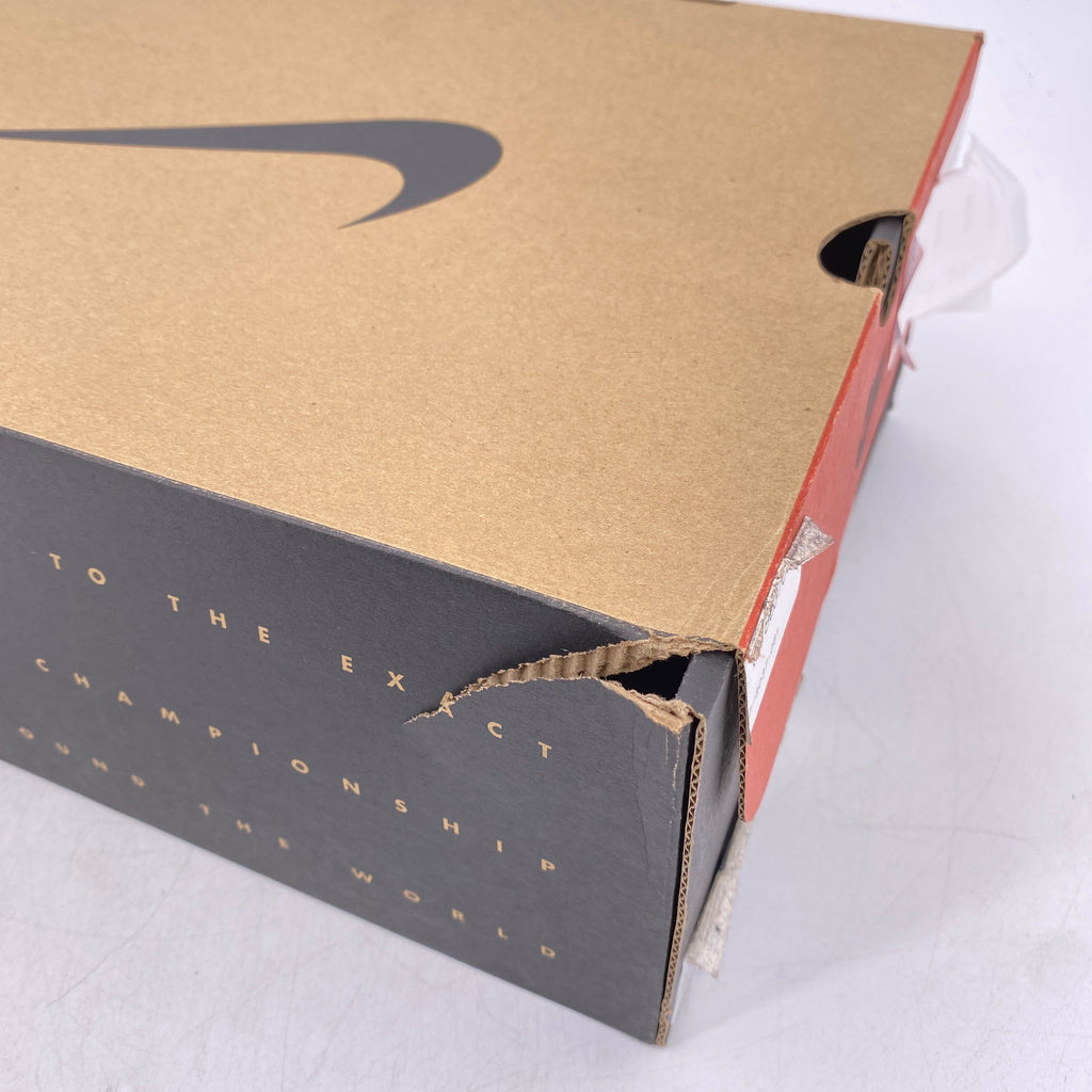 Air Jordan 11 Retro "Bred" 2019 Used Size 11