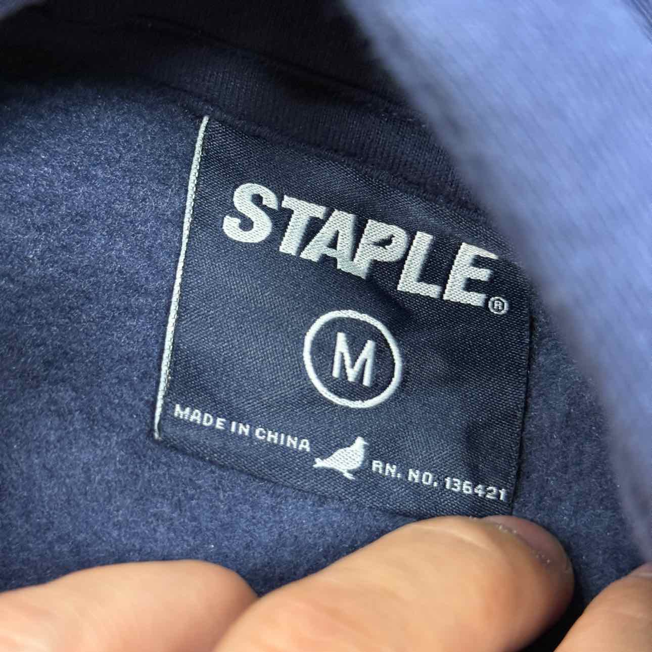 Staple Hoodie &quot;WORLD RENOWN&quot; Navy Used Size M