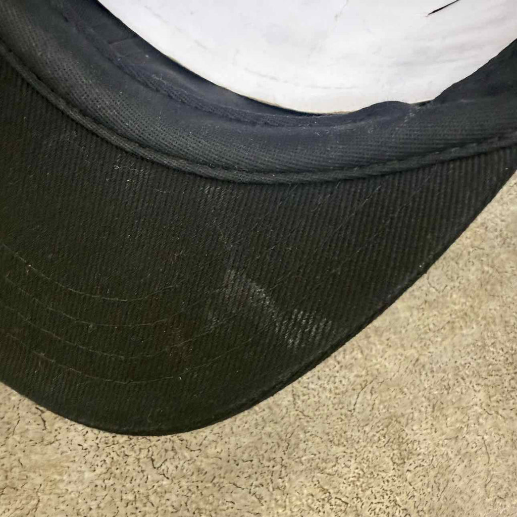 Champion Strapback "CHOMPER" Used Black Size OS