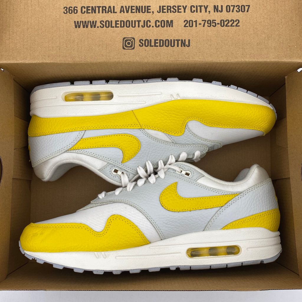Nike (W) Air Max 1 "Tour Yellow" 2022 Used Size 12.5W