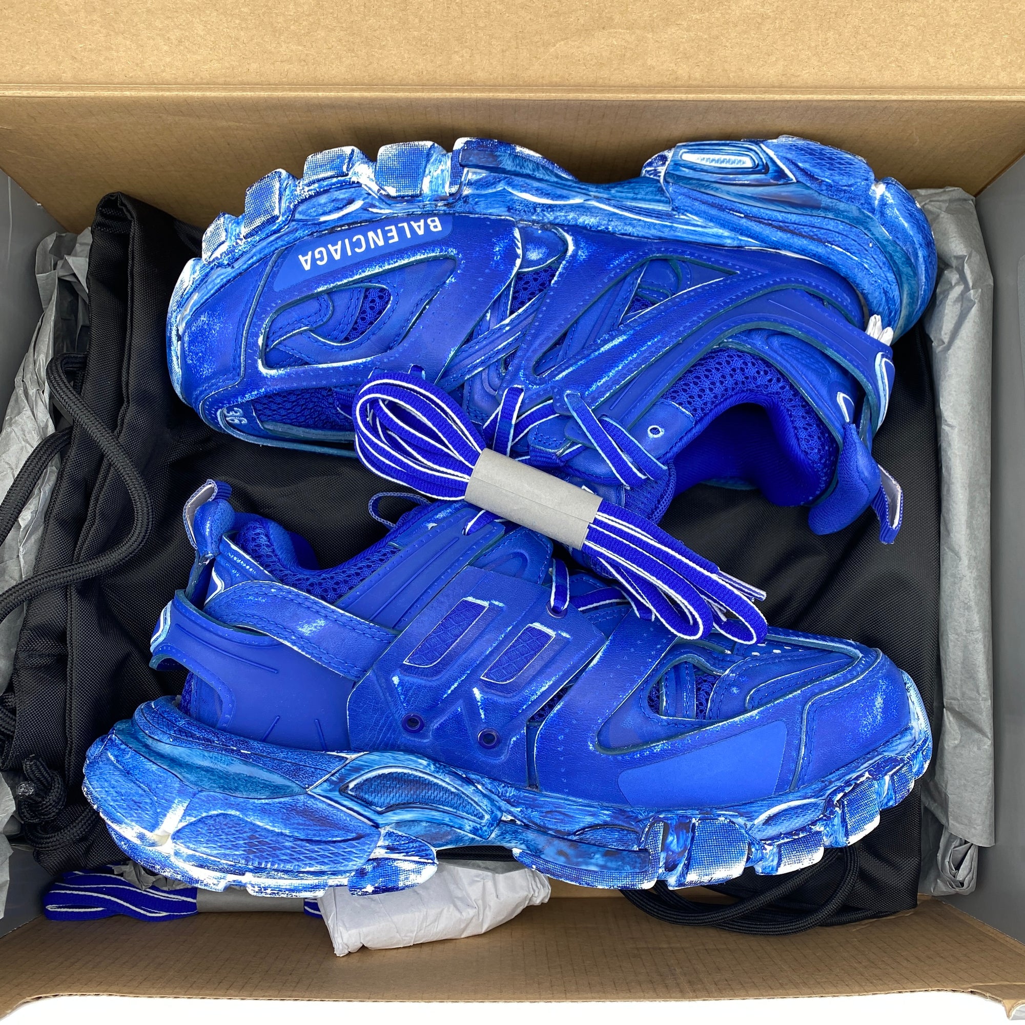 Balenciaga (W) Track Runner &quot;Faded Blue&quot;  New Size 37W