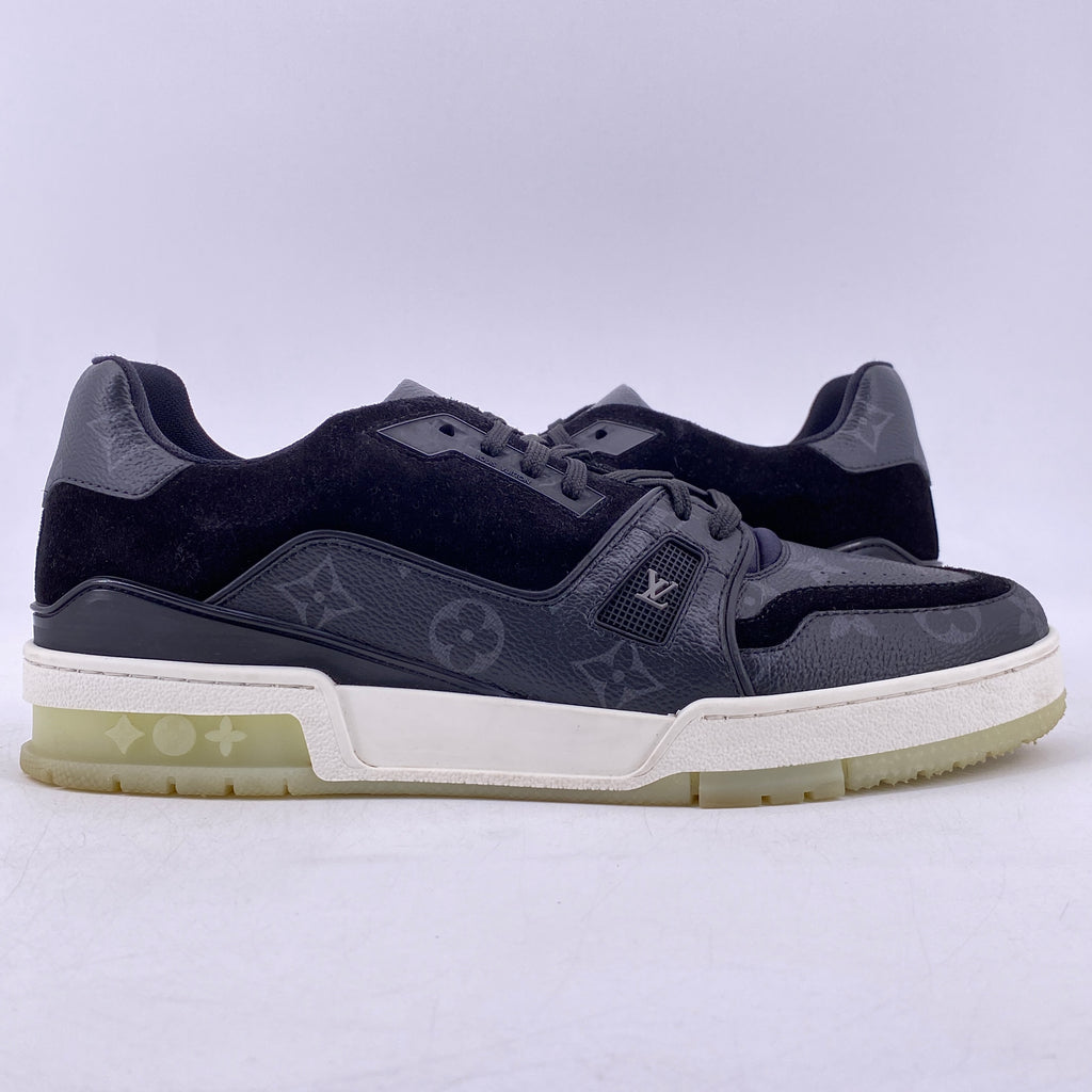 Louis Vuitton Trainer "Black Monogram"  Used Size 7 LV