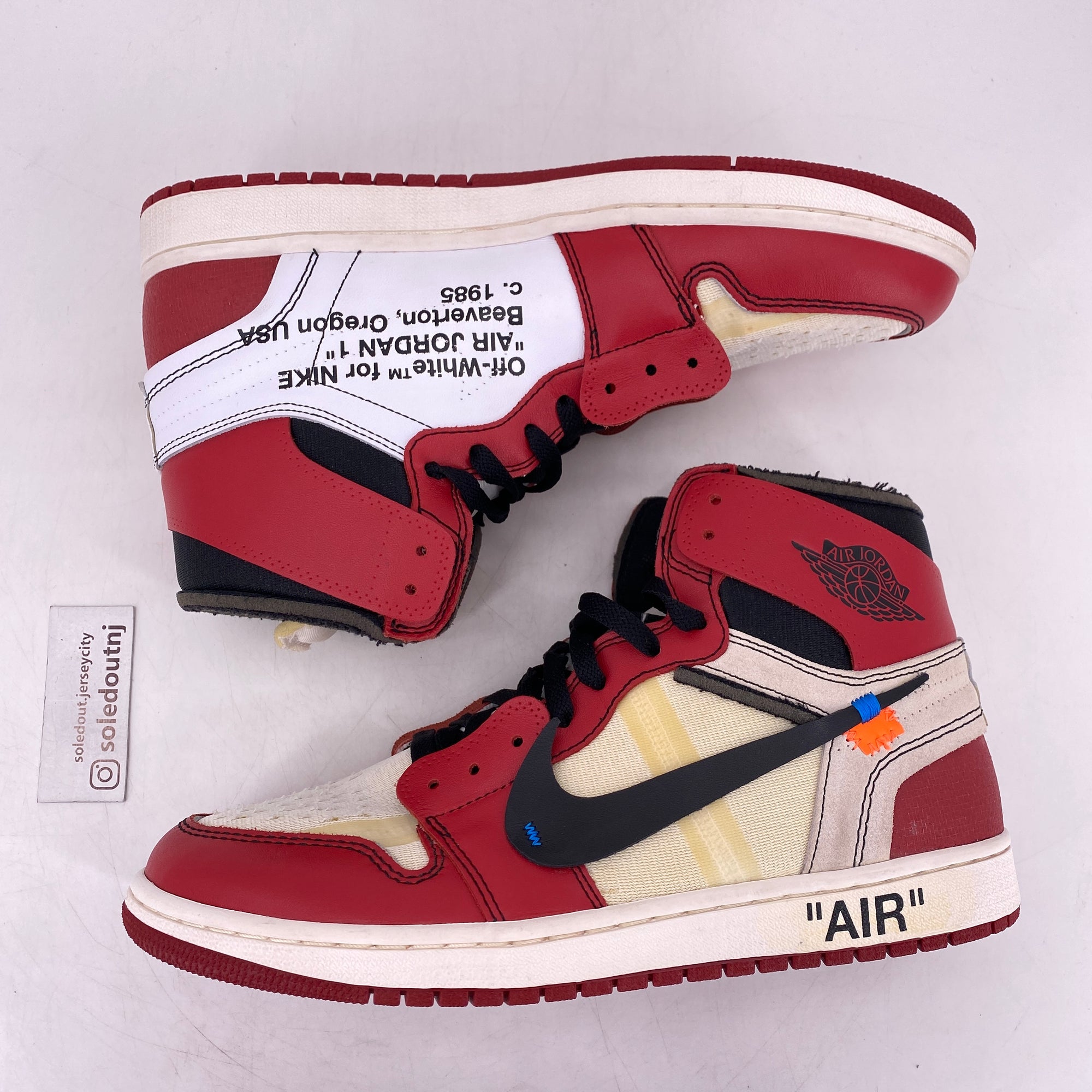 Air Jordan 1 Retro High OG &quot;Ow Chicago&quot; 2017 New (Cond) Size 10.5