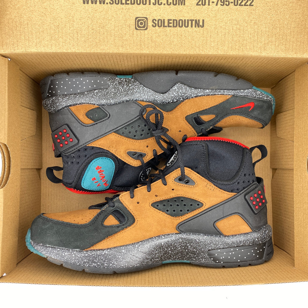 Nike (W) Air Mowabb "Olivia Kim No Cover" 2019 Used Size 11.5W