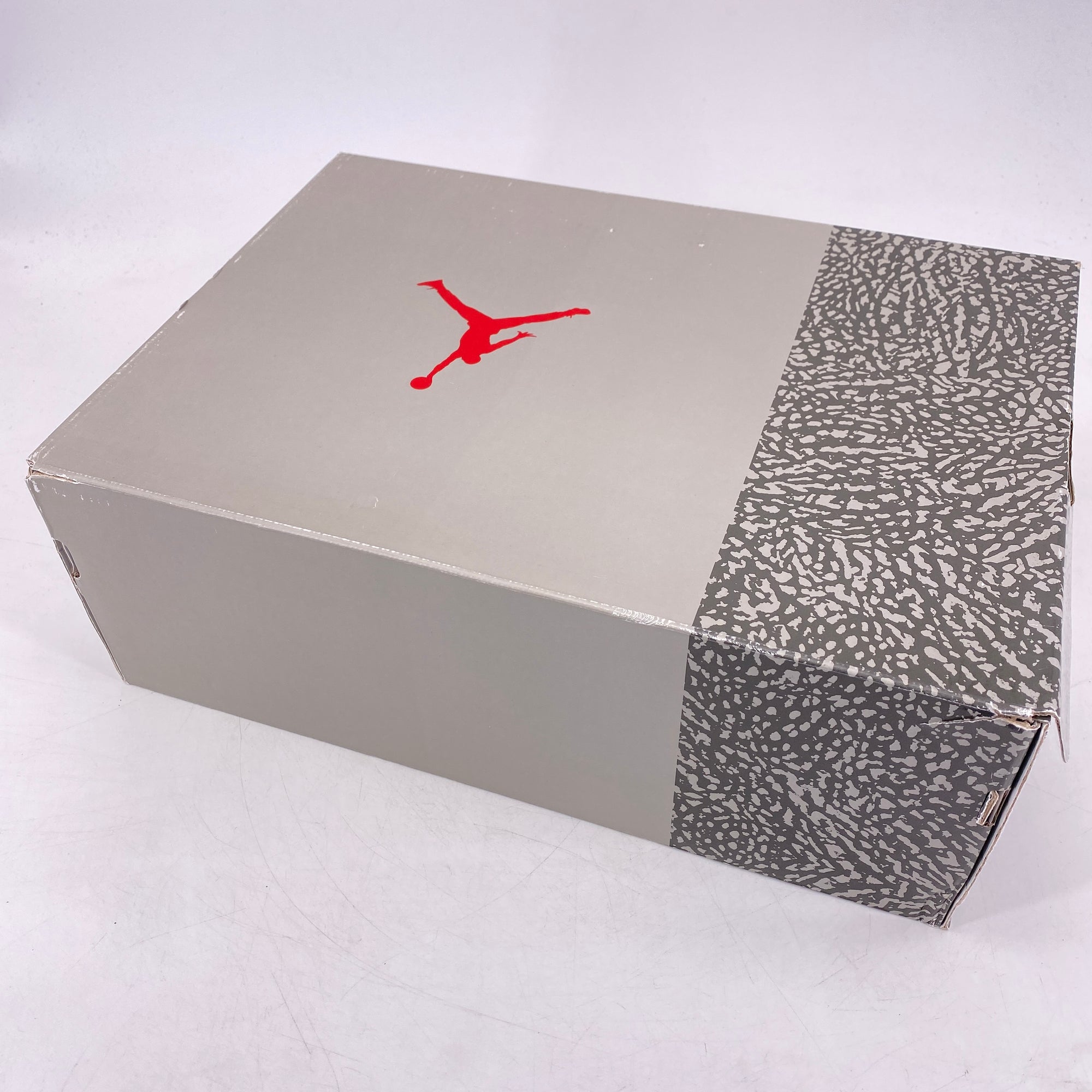 Air Jordan 3 Retro &quot;Cool Grey&quot; 2021 Used Size 8