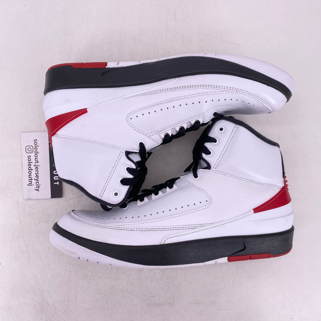 Air Jordan 2 Retro "Chicago" 2022 Used Size 9