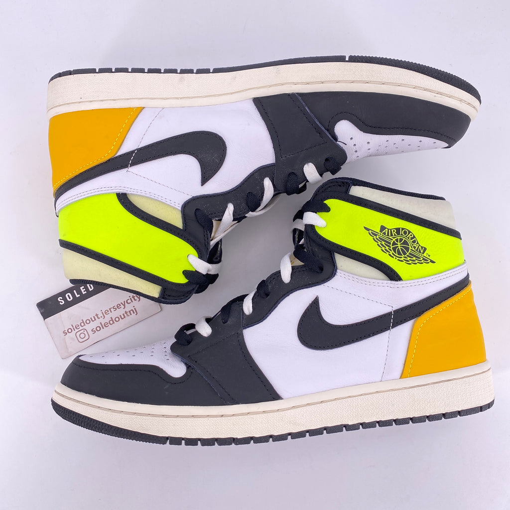 Air Jordan 1 Retro High OG "Black Volt" 2021 Used Size 12.5