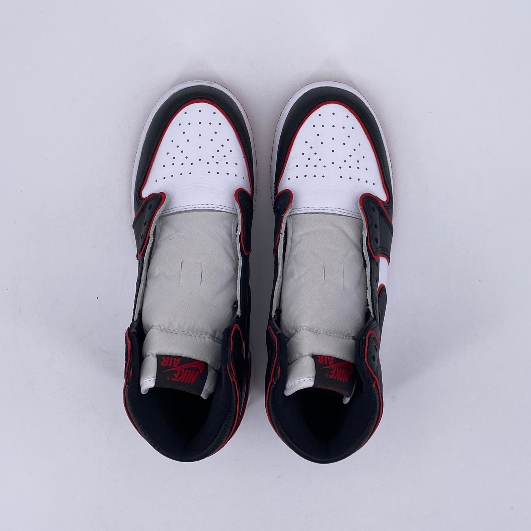 Air Jordan (GS) 1 Retro High OG &quot;Bloodline&quot; 2019 New Size 7Y