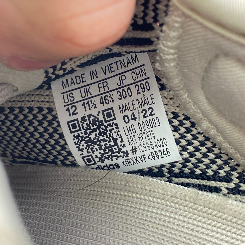 Yeezy 350 v2 "Slate" 2022 Used Size 12