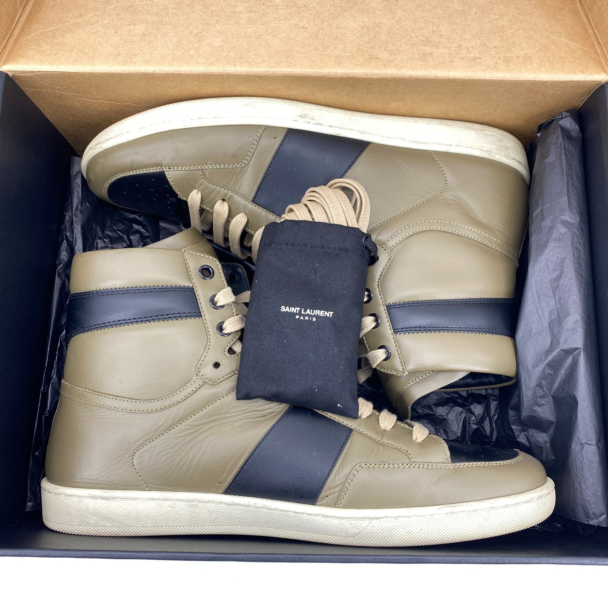 Saint Laurent Signature Court Classic &quot;New Khaki&quot;  Used Size 44