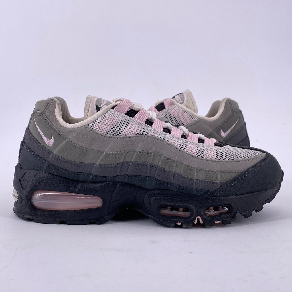 Nike (W) Air Max 95 "Pink Foam" 2025 Used Size 7W