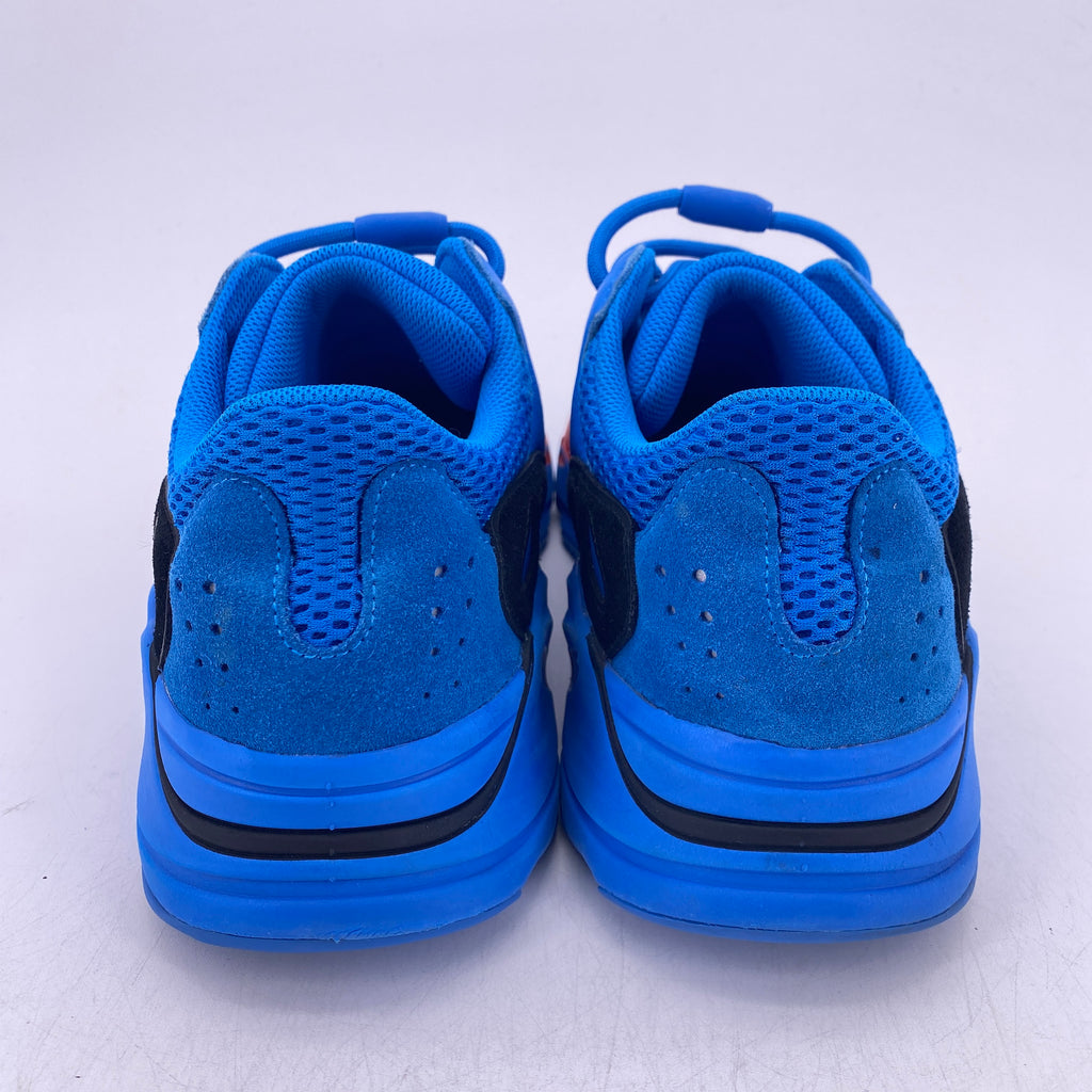 Yeezy 700 "Hi-Res Blue" 2022 Used Size 12