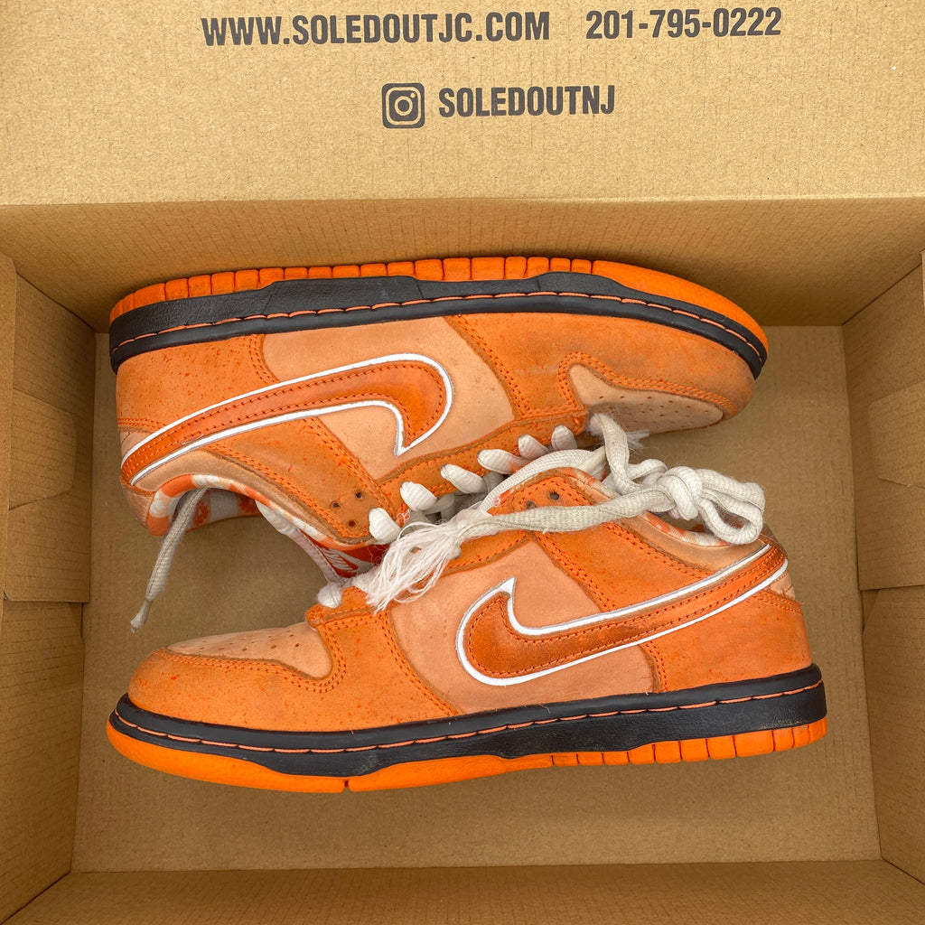 Nike SB Dunk Low "Orange Lobster" 2022 Used Size 4.5
