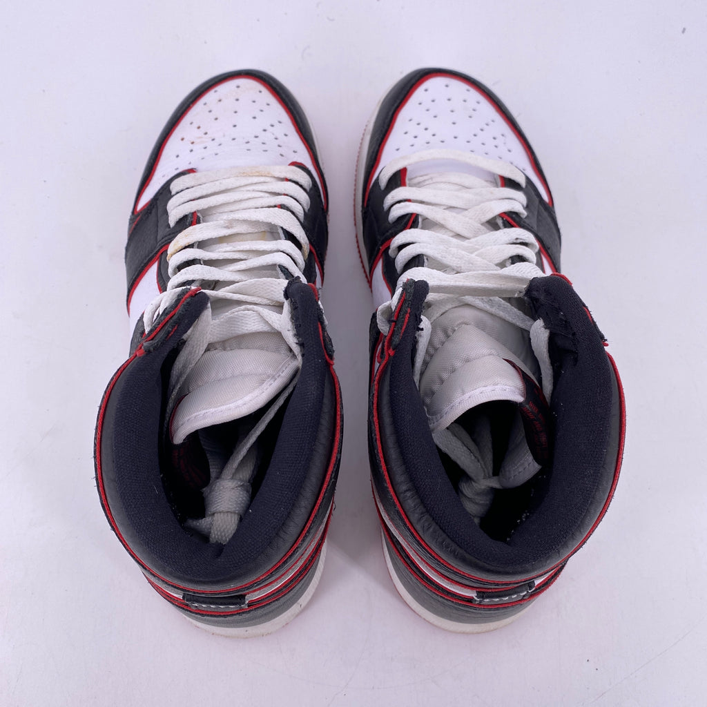 Air Jordan (GS) 1 Retro High "Bloodline" 2019 Used Size 7Y