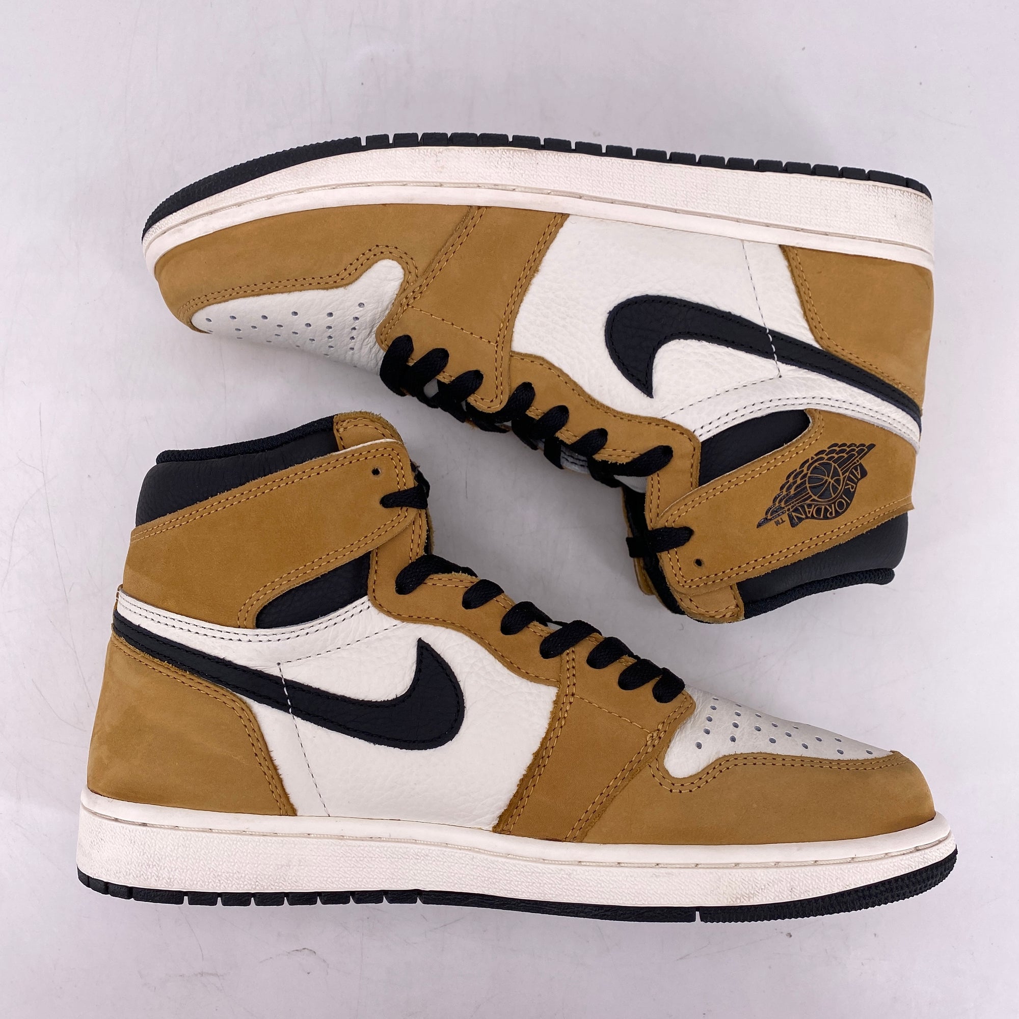 Air Jordan 1 Retro High OG &quot;Rookie Of The Year&quot; 2018 Used Size 9.5