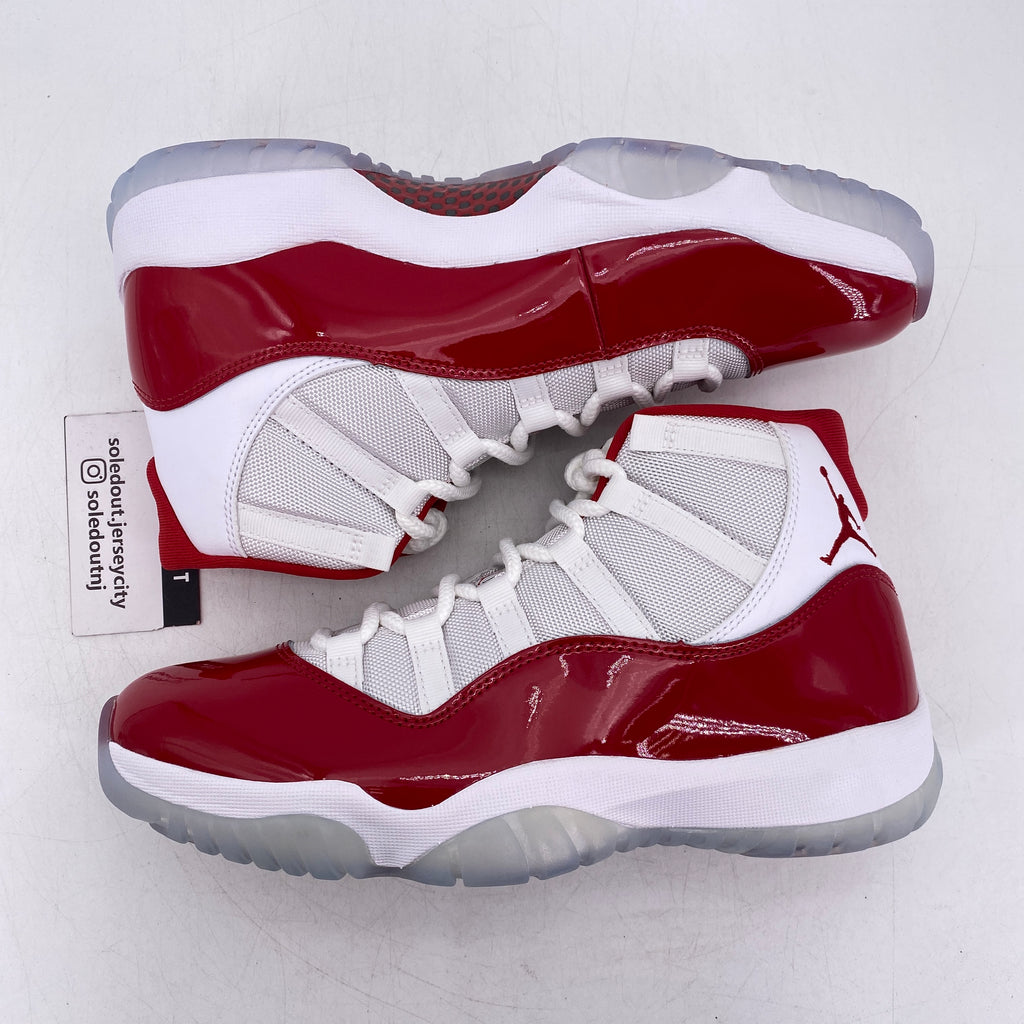 Air Jordan 11 Retro "Cherry" 2022 New Size 9.5