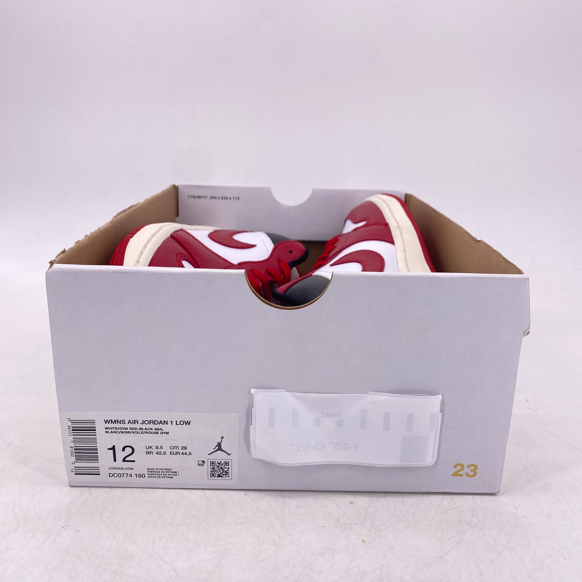 Air Jordan (W) 1 Low &quot;Reverse Black Toe&quot; 2022 New Size 12W