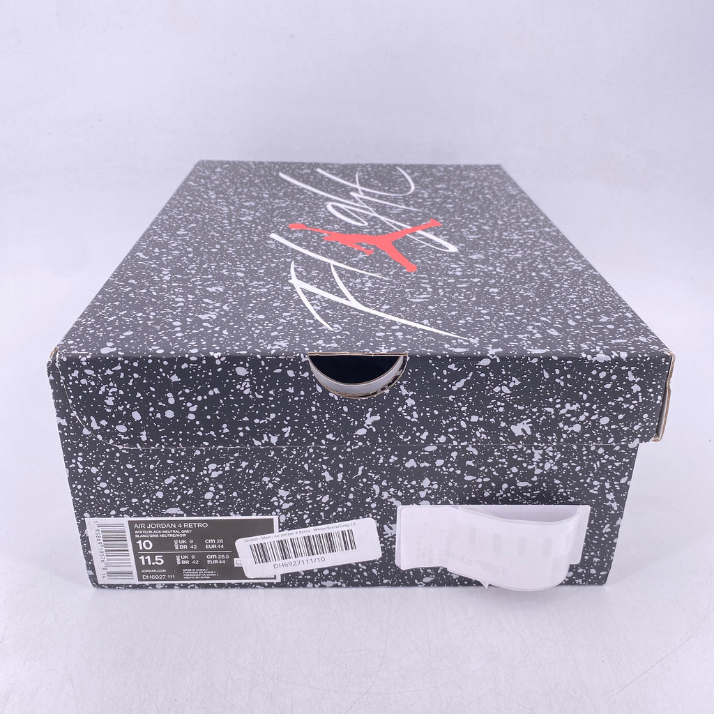Air Jordan 4 Retro "MILITARY BLACK" 2022 Used Size 10