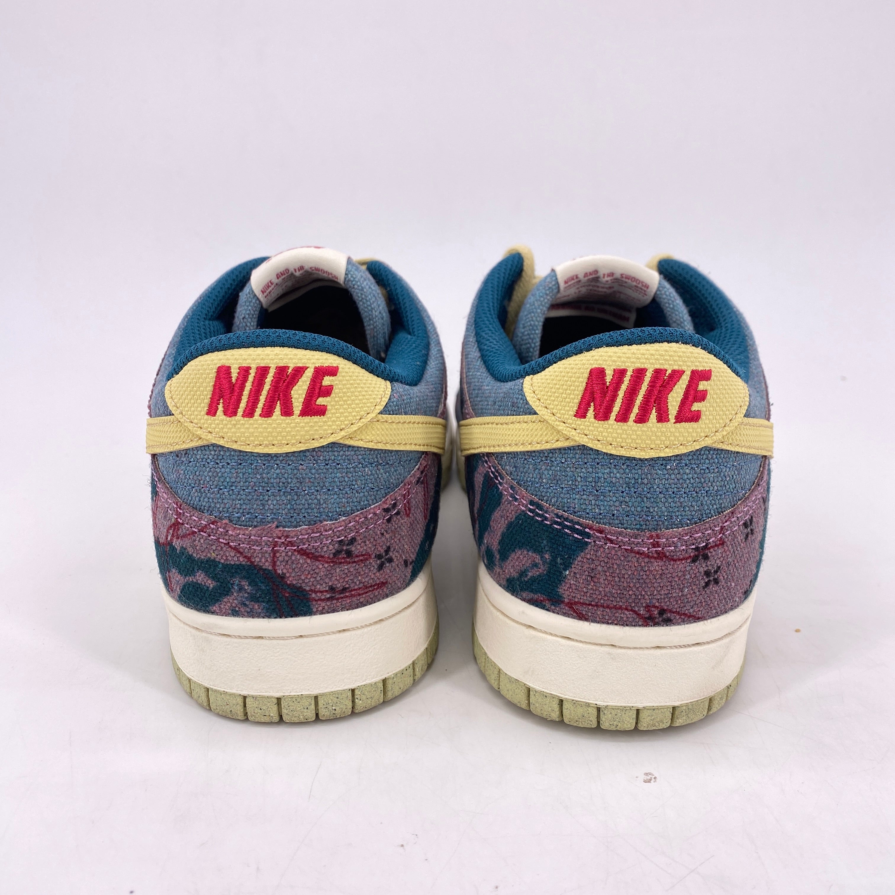 Nike Dunk Low &quot;COMMUNITY GARDEN&quot; 2020 Used Size 11