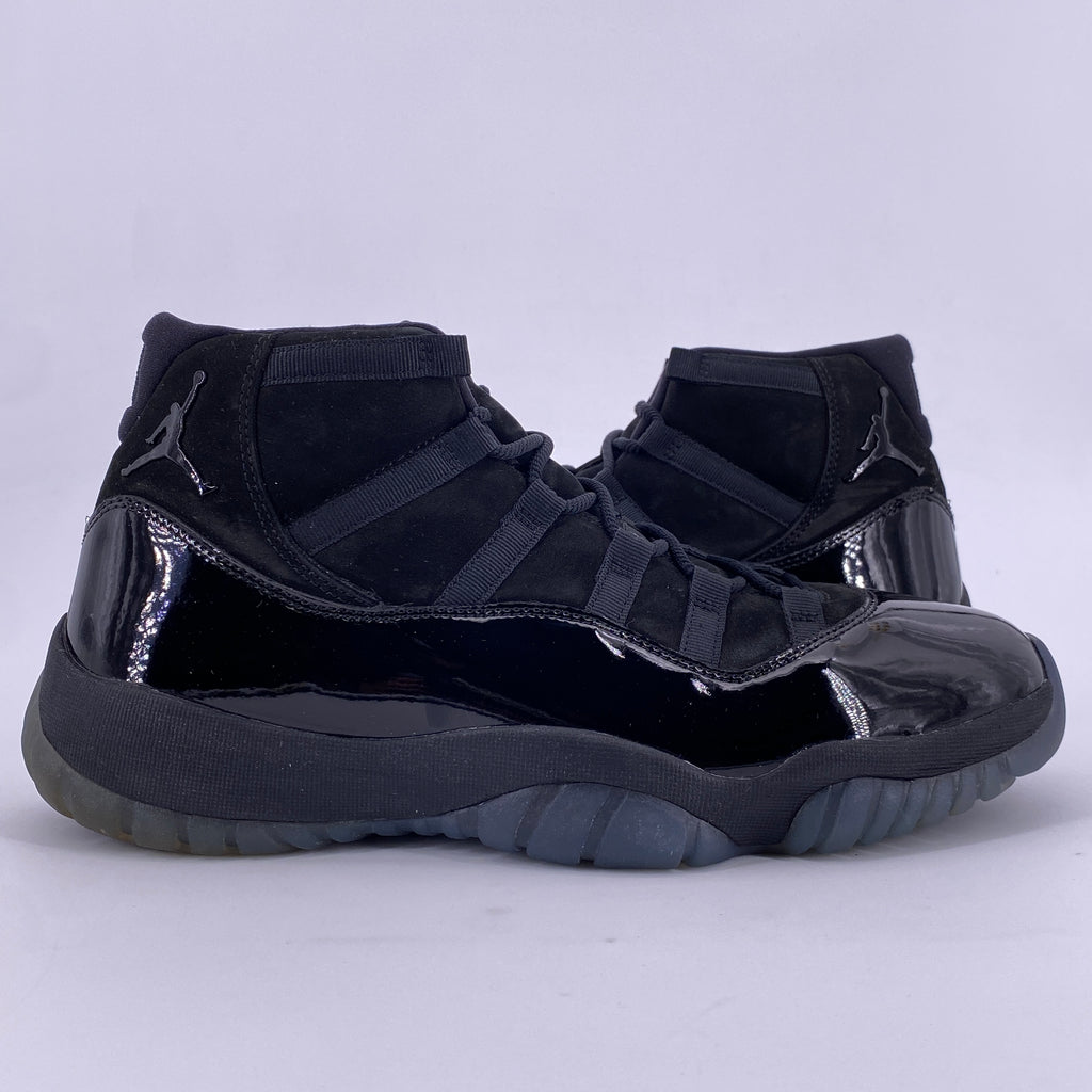 Air Jordan 11 Retro "Cap & Gown" 2018 Used Size 12