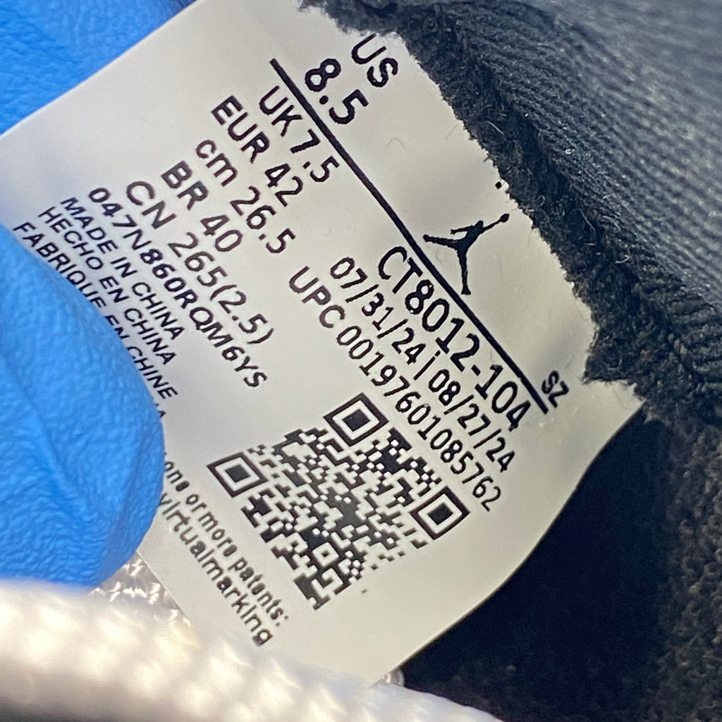 Air Jordan 11 Retro "Legend Blue" 2024 Used Size 8.5
