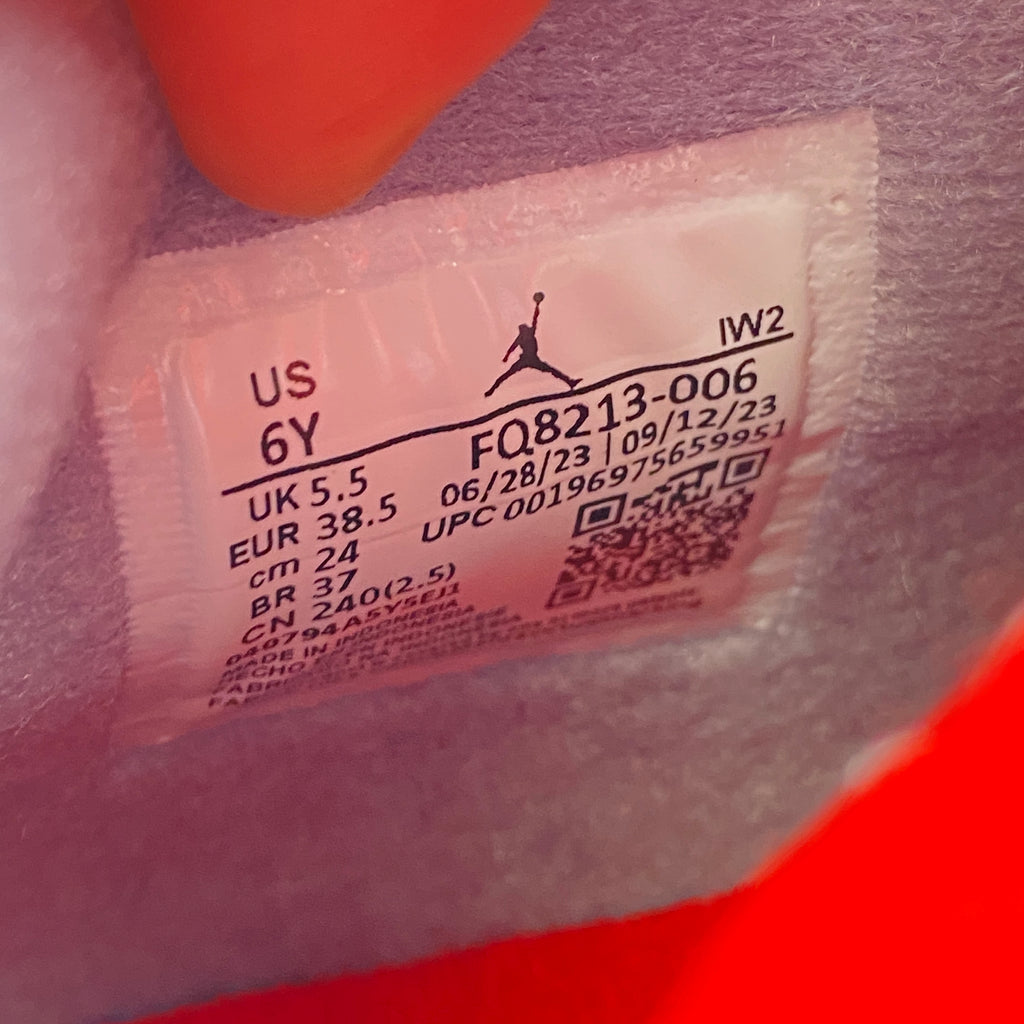 Air Jordan (GS) 4 Retro "BRED REIMAGINED" 2024 New Size 6Y