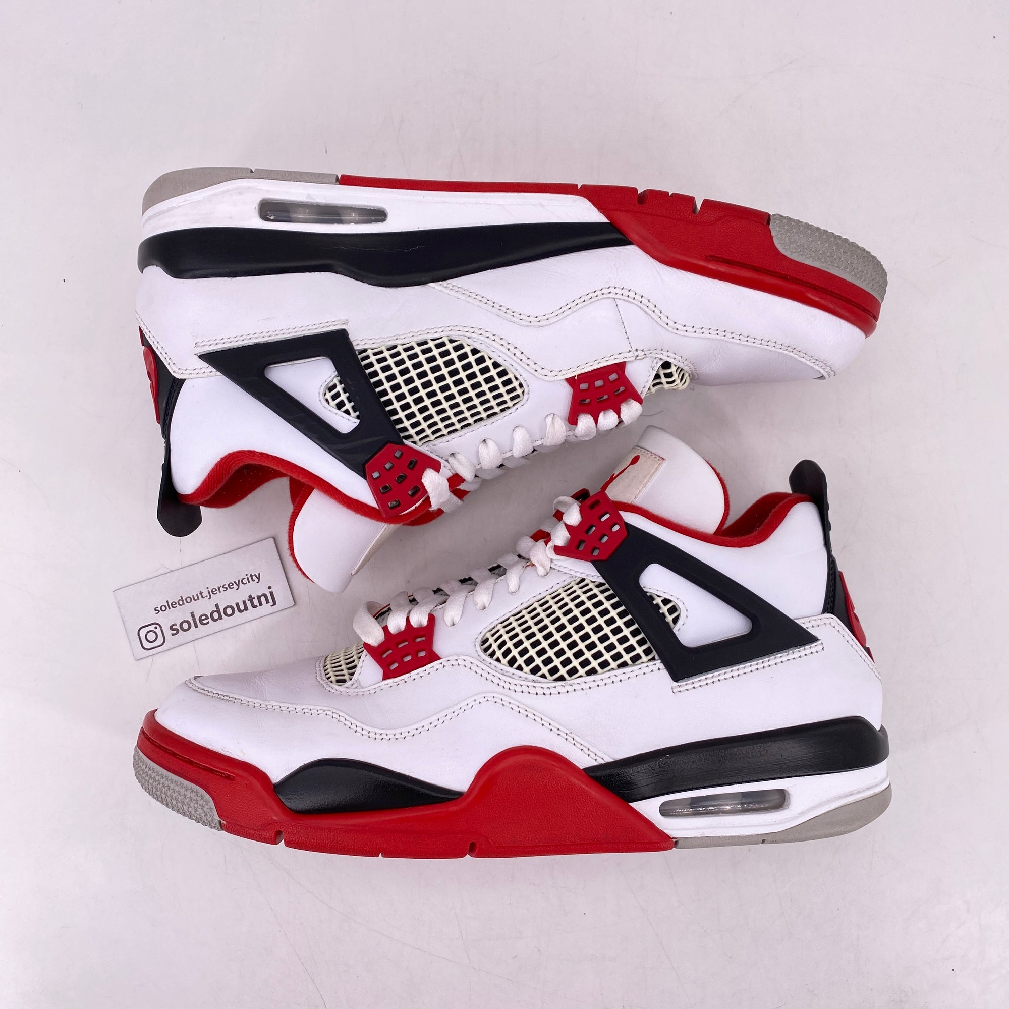 Air Jordan 4 Retro &quot;Fire Red&quot; 2020 Used Size 10